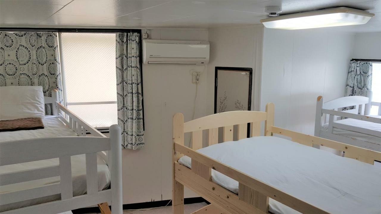 Orion Divers Guest House Naha Exteriör bild