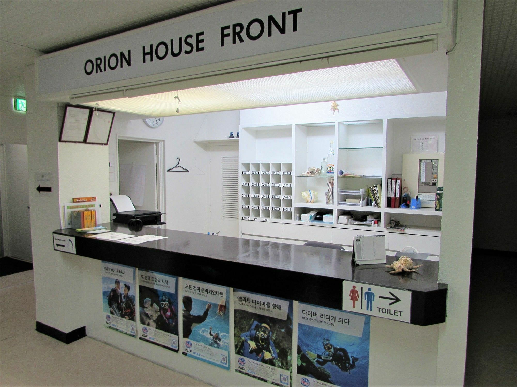 Orion Divers Guest House Naha Exteriör bild